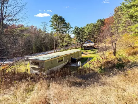 725 Sugar Hill Rd, Lisbon, NH 03585