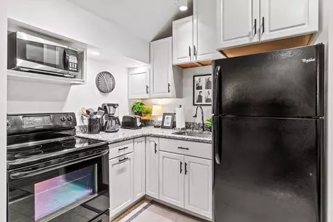Kitchen - 16 Stone Rd, Stoddard, NH 03464 photo 6 of 6