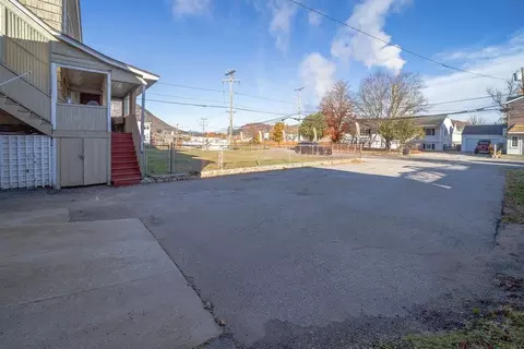Exterior - 534 Champlain St, Berlin, NH 03570 photo 3 of 8