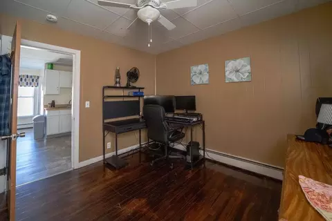 Entry Way - 534 Champlain St, Berlin, NH 03570 photo 3 of 3