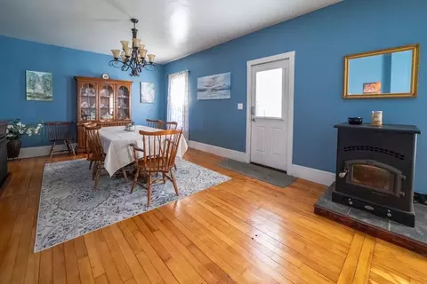 Dining - 534 Champlain St, Berlin, NH 03570 photo 2 of 5