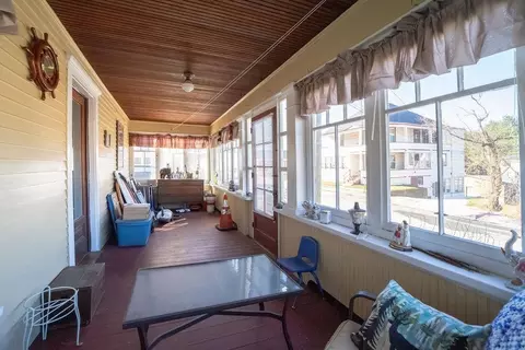 Exterior - 534 Champlain St, Berlin, NH 03570 photo 8 of 8