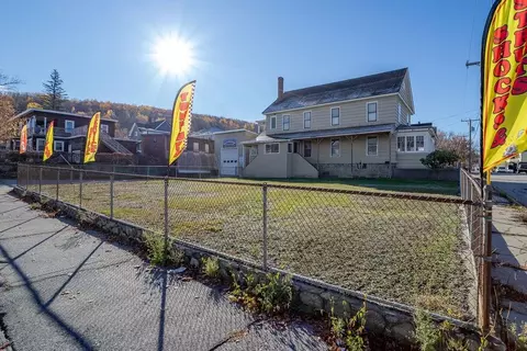 Exterior - 534 Champlain St, Berlin, NH 03570 photo 1 of 8