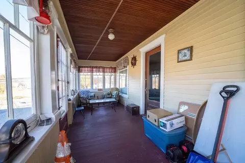 Exterior - 534 Champlain St, Berlin, NH 03570 photo 7 of 8