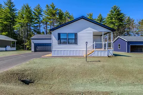 73 Diamondback Dr, Rochester, NH 03868
