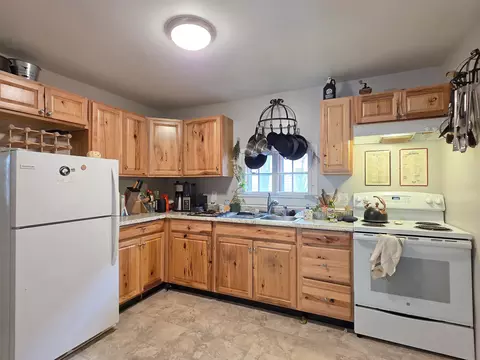 192 Whitney St, Winooski, VT 05404