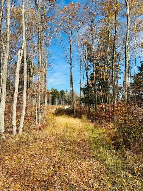 227 Gault Rd, Wardsboro, VT 05355