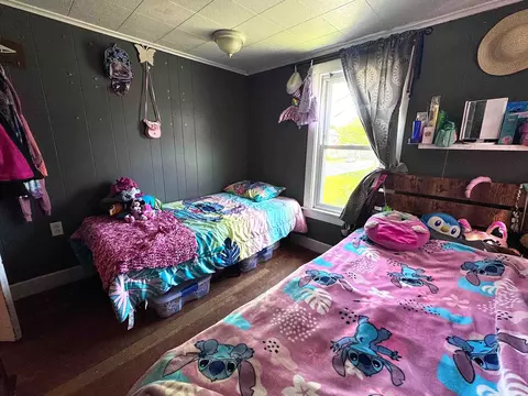 Bedroom - 113 Main St, Bennington, VT 05201 photo 5 of 8