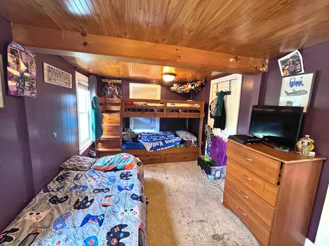 Bedroom - 113 Main St, Bennington, VT 05201 photo 8 of 8