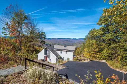 Exterior - 46 Alpine Dr, Jackson, NH 03846 photo 2 of 10
