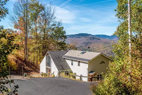 46 Alpine Dr, Jackson, NH 03846