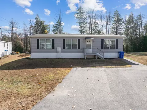 9 Aspen Rd, Tilton, NH 03276