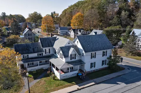 1 Depot St, Wilder, VT 05088
