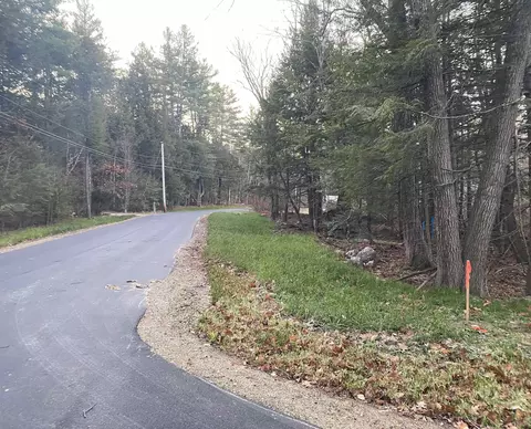 Als Drive, Weare, NH 03281