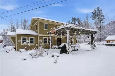 63 Jericho Rd # A, Essex Junction, VT 05452