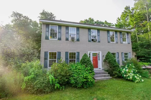 1180 North Rd, Sunderland, VT 05252
