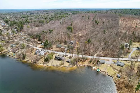 18 Water Street, Strafford, NH 03884