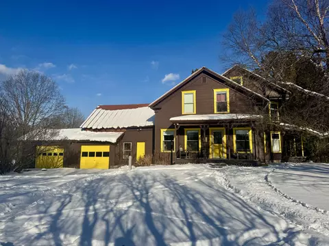 191 River Rd, Piermont, NH 03779