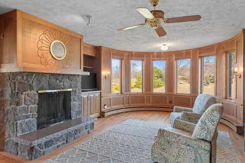43 Sterling Pl, Bow, NH 03304 photo 18