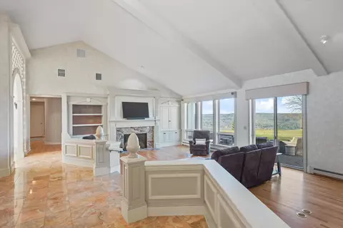 43 Sterling Pl, Bow, NH 03304 photo 12