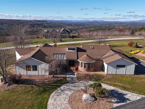 43 Sterling Pl, Bow, NH 03304