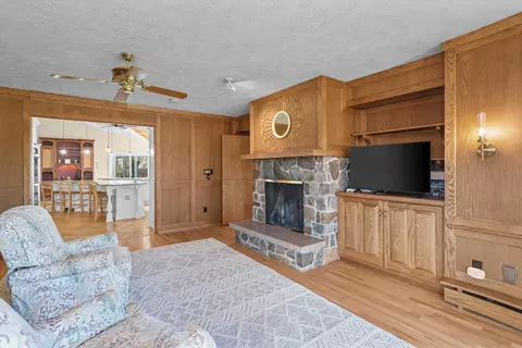 43 Sterling Pl, Bow, NH 03304 photo 19