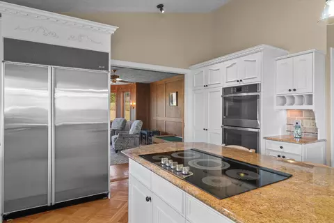 43 Sterling Pl, Bow, NH 03304 photo 9