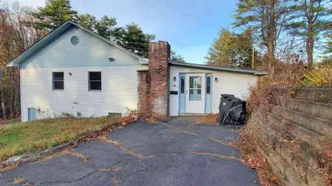 722 Fairview Ter, White River Junction, VT 05001