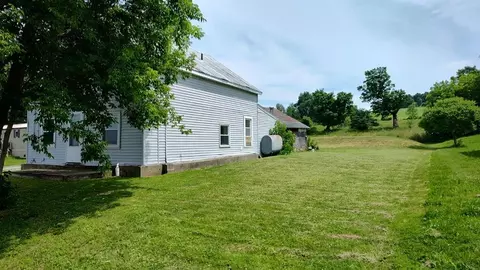 Exterior - 293 Central St, Sheldon, VT 05483 photo 2 of 3