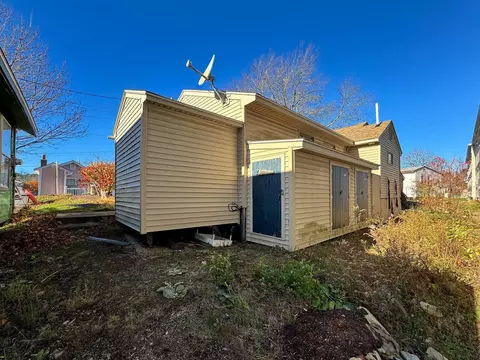 Exterior - 61 Acorn Rd, Hampton, NH 03842 photo 5 of 6