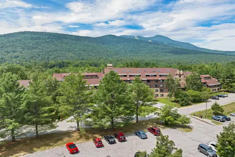 23 Black Bear Rd #410, Waterville Valley, NH 03215