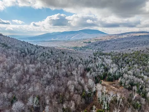 706 Vt Route 100, Stratton, VT 05360 photo 32