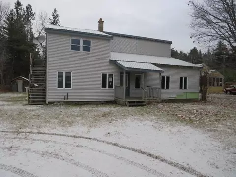 27 Chalet Loop Rd, Berlin, NH 03570