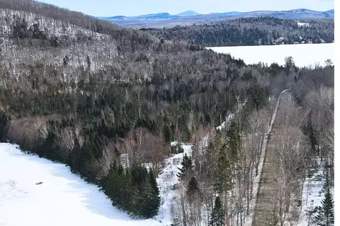 0 Shadow Lake Rd, Glover, VT 05839