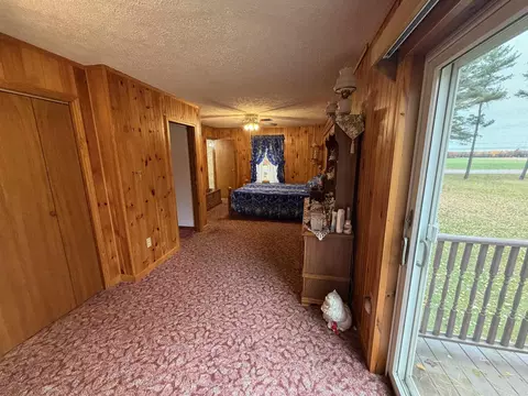 Bedroom - 540 Route 7, Highgate, VT 05488 photo 4 of 6