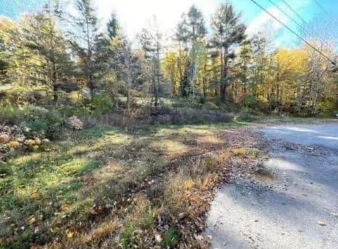 73 South St, Middletown Springs, VT 05757