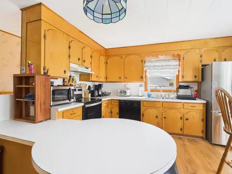 Kitchen - 63 Pariseau Dr, Canaan, VT 05902 photo 5 of 6