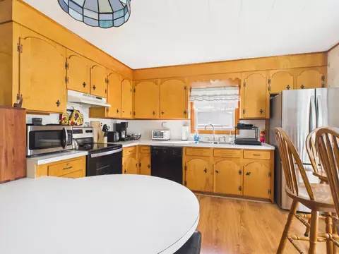 Kitchen - 63 Pariseau Dr, Canaan, VT 05902 photo 4 of 6