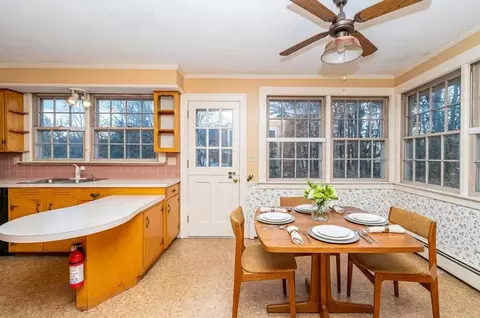 Dining - 1 Exeter Rd, Kingston, NH 03848 photo 1 of 4