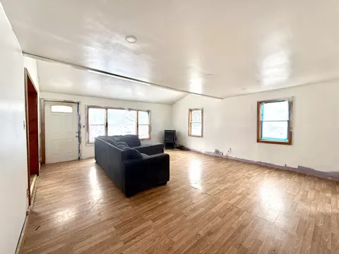 Living - 25 Maillet Rd, Lunenburg, VT 05906 photo 3 of 3