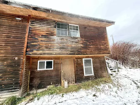 Exterior - 25 Maillet Rd, Lunenburg, VT 05906 photo 7 of 10