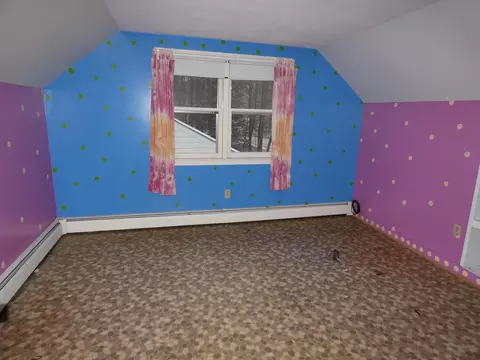 Bedroom - 107 Middle Rd, Tuftonboro, NH 03816 photo 5 of 6