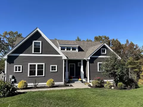 22 Sunrise Cir, Auburn, NH 03032