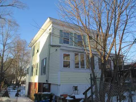 9 Trestle Rd # A, Rochester, NH 03868