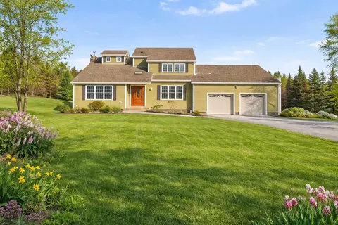 8 Haynes Rd, Clarksville, NH 03592