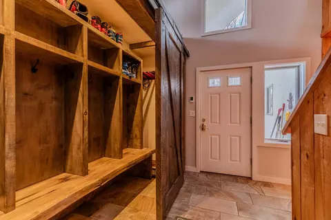 Entry Way - 7 Roundtree Rd, Winhall, VT 05340 photo 1 of 7