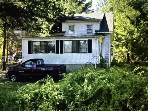 240 Main St, Plaistow, NH 03865