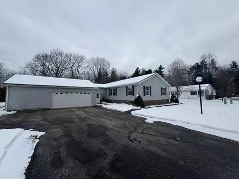48 Sagebrush Dr, Rochester, NH 03867