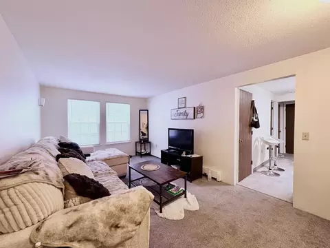 20 Wolf Rd #53, Lebanon, NH 03766
