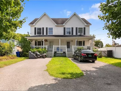 11 Leclair St, Winooski, VT 05404